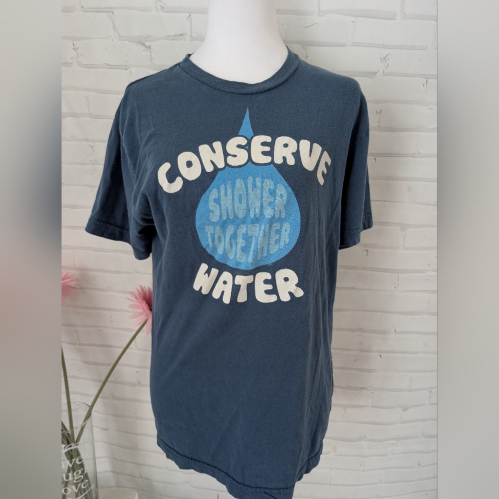 Now & Zen Blue Graphic T-shirt